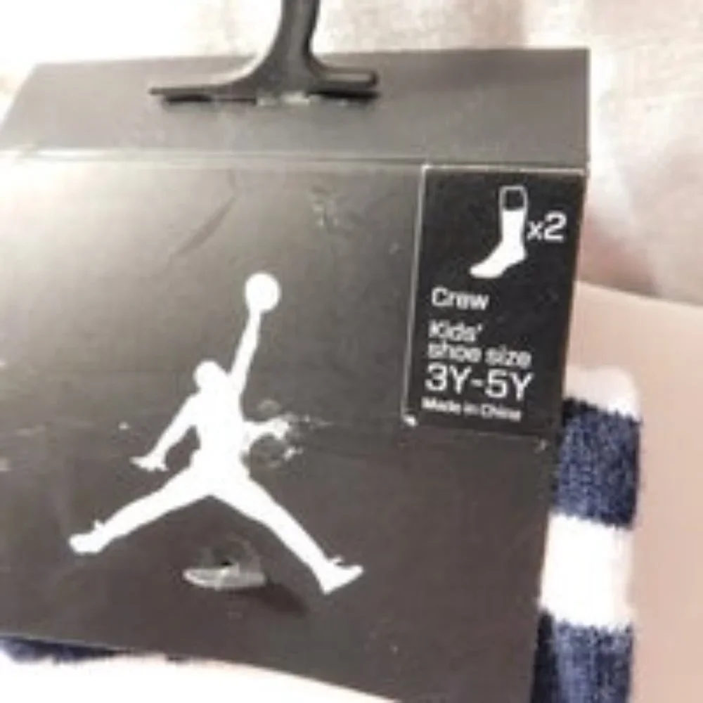 Nike Air Jordan Girl's Socks 2 Pairs Size 3Y-5Y NEW - Picture 2 of 5